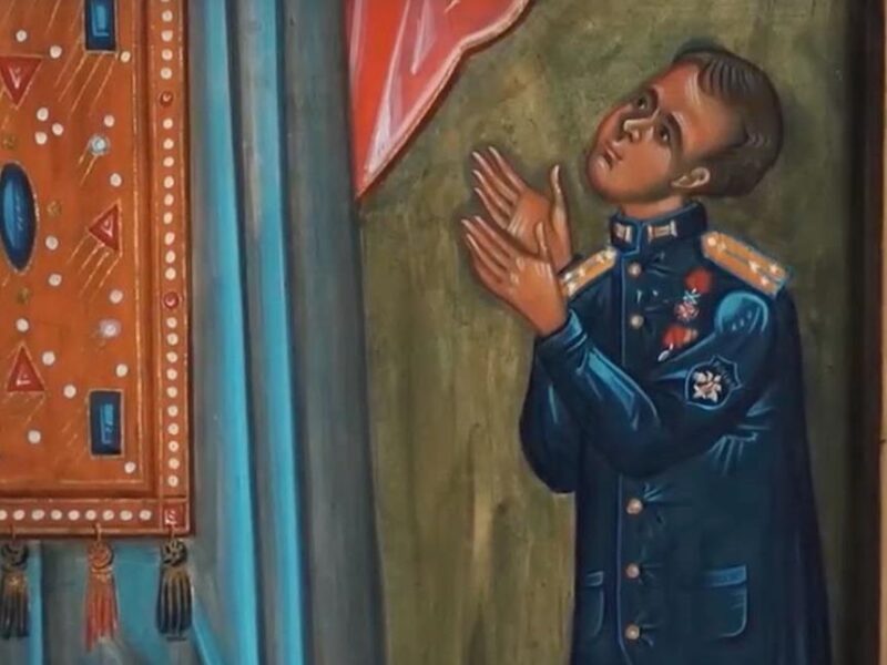 У РФ загиблих окупантів малюють на іконах