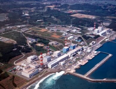 У серце Фукусіми відправили рій дронів