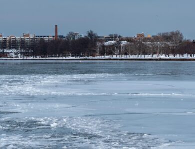 У США помітили невідомі дрони над базою, де живуть Рубіо та Геґсет – ЗМІ