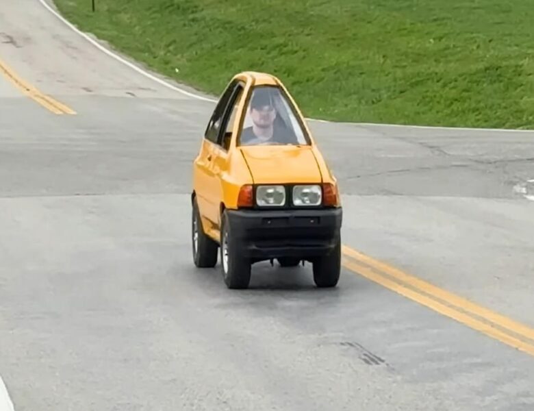 У США створили надвузьке авто