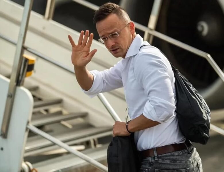 Угорські літаки вивозили готівку та коштовності з Росії – ЗМІ