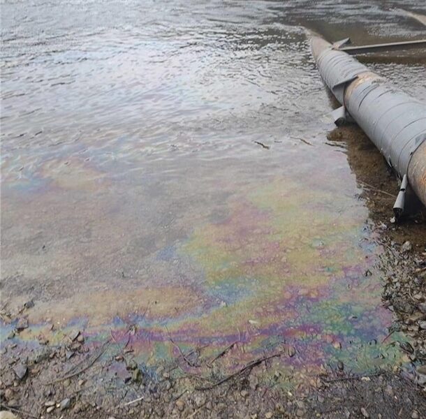 Україна і Молдова спільно локалізують забруднення Дністра після атаки РФ