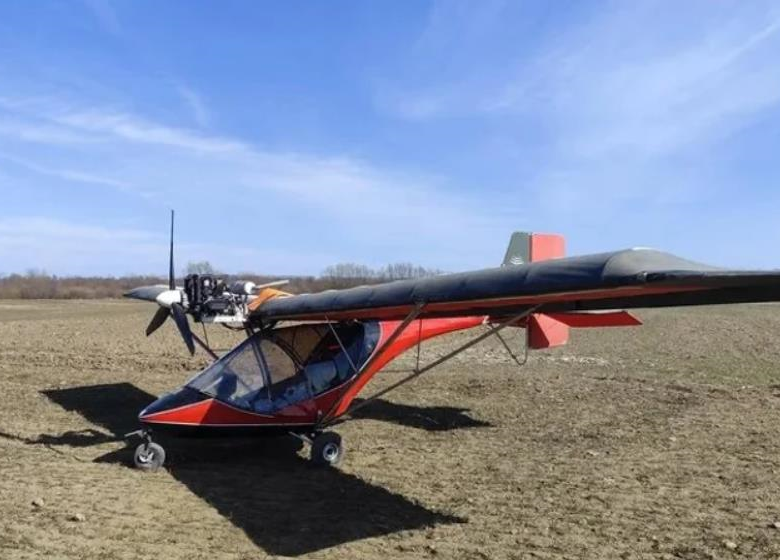 Українець прилетів до Румунії на невеликому літаку