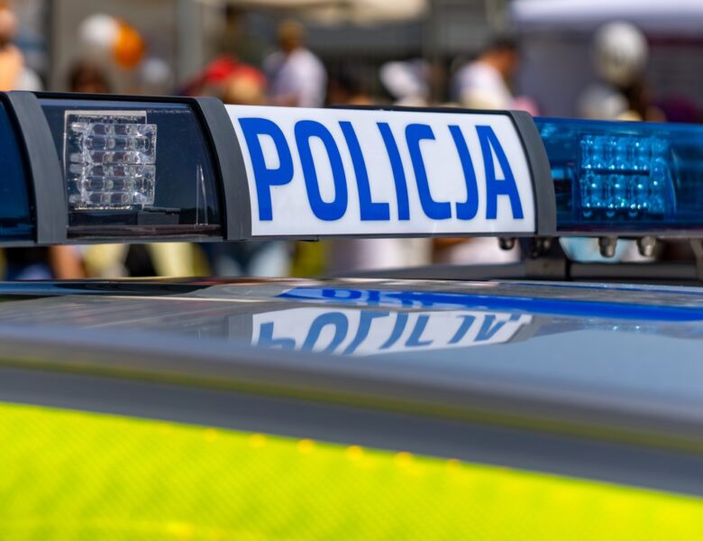 Українка організувала схему фальших віз для білорусів у Польщі