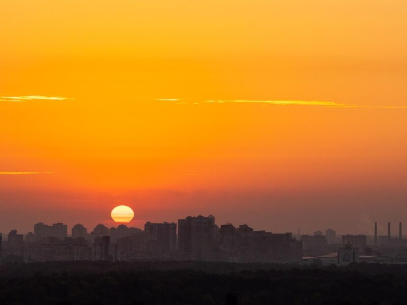 Укренерго визначилось з відключеннями в середу