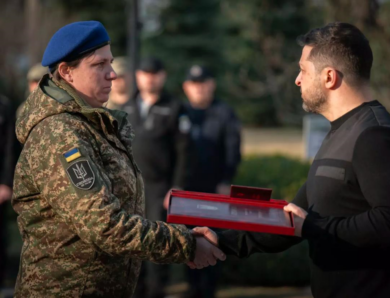 Уперше в лавах Нацгвардії звання Героя України отримала жінка