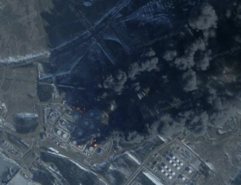 Уражено стратегічний термінал і НПЗ в РФ – Генштаб