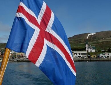Уряд Ісландії пропонує провести референдум щодо вступу в ЄС