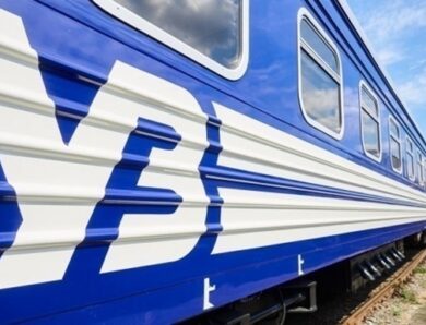 УЗ скасувала низку рейсів після атаки БПЛА