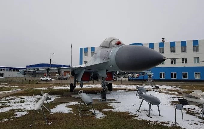 В Іркутську обвалилася естакада на авіаційному заводі: є потерпілі