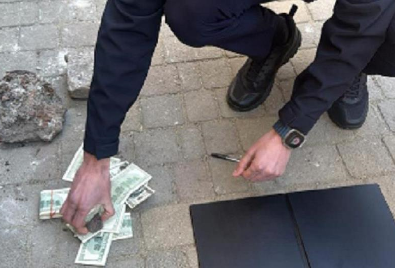 В Одесі правоохоронець привласнював нерухомість самотніх людей