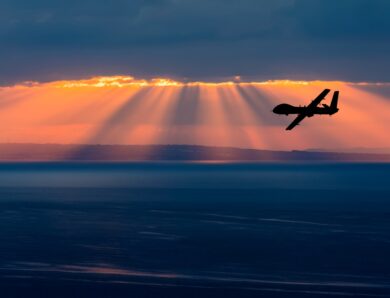 В Росії повідомили про серію вибухів внаслідок атаки дронів