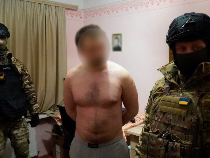 В Україні викрили 15 осіб, причетних до сексуальних злочинів стосовно дітей