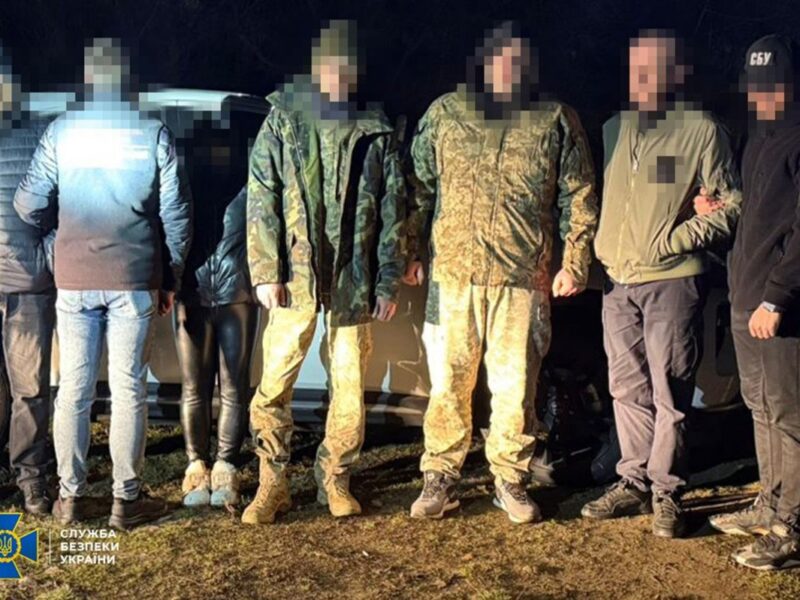 В Україні затримали 13 організаторів ухилянтських схем