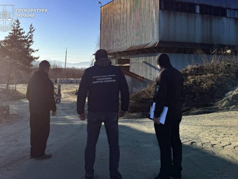 В Україні зупинили незаконний видобуток на унікальному родовищі