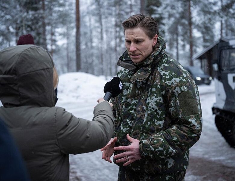 В ЄС перевірять, чи надходить зброя США в Україну