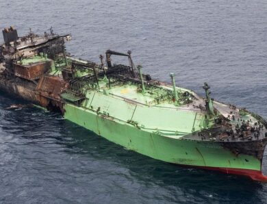 В ЄС попередили про екологічну загрозу через атакований танкер РФ