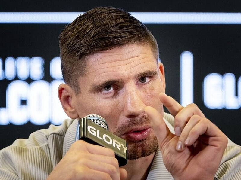 Верховен оцінює майбутній бій з Усиком як відповідний його успіхам