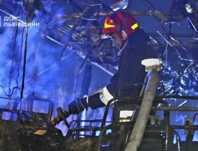 Вибух і пожежа у Львові: містян попередили про перебої з газом