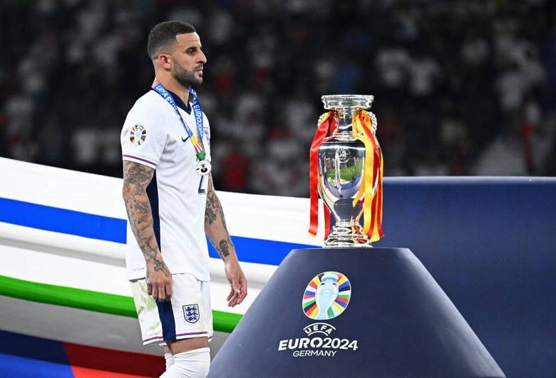 Відомий захисник завершив виступи за збірну Англії