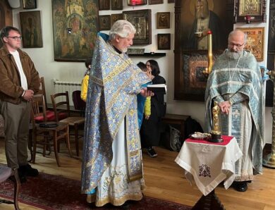 “Вигнав гріхи Голлівуду”. Співавтор фільму про Путіна освятив Оскар