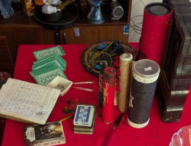 “Віщували” дружинам загиблих військових: у Києві викрили трьох “ясновидиць”