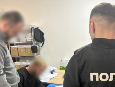 Військові незаконно звільнилися зі служби та отримали 100 000 грн виплат