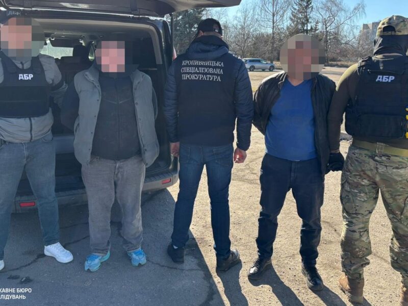 Військовий та ексдепутат продавали за $11,5 тис “непридатність” до служби