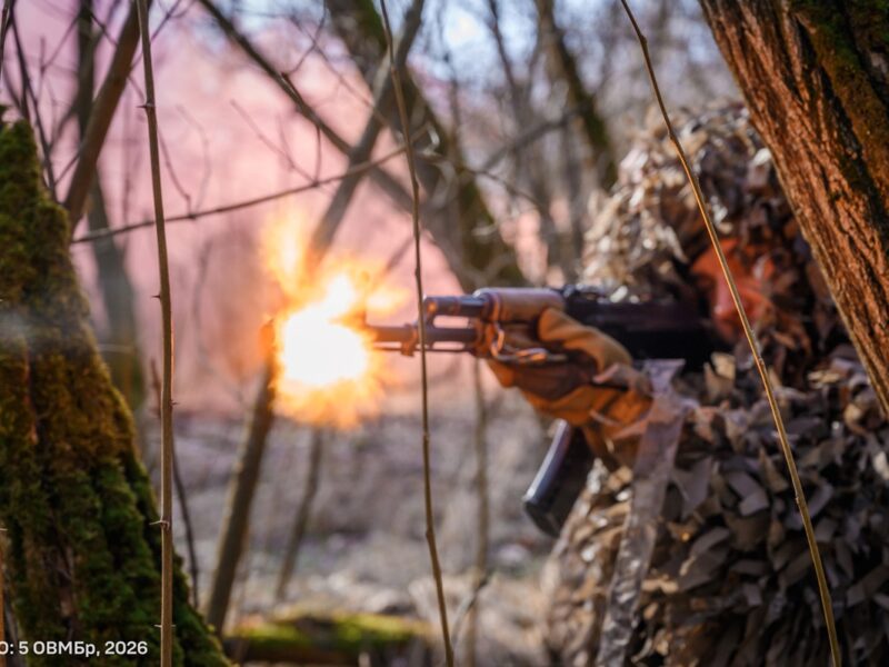 Ворог хоче захопити Гришине біля Покровська
