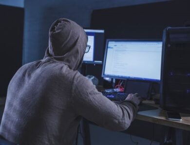 Як не стати жертвою інтернет-шахраїв – важливі поради