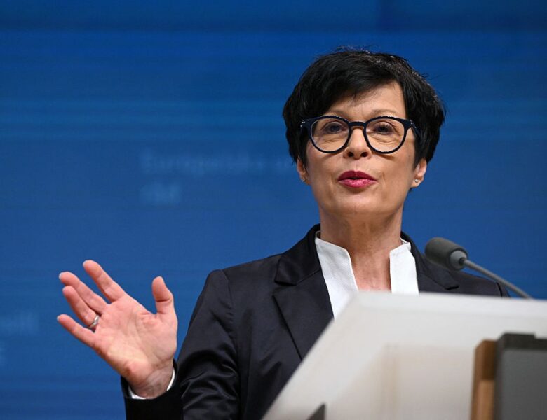 ЄС неофіційно запустив усі кластери переговорів з Україною