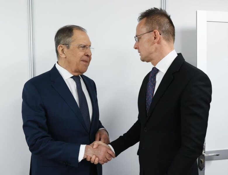 ЄС обмежує Угорщині доступ до інформації  – ЗМІ