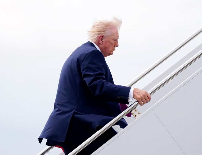 З літаком Трампа у Флориді сталися відразу два інциденти