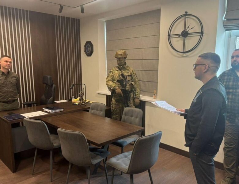 Затримано двох високопосадовців облуправлінь СБУ