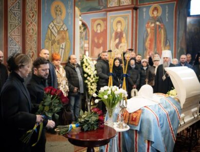 Зеленський попрощався з патріархом Філаретом