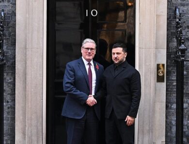 Зеленський прибув з візитом у Лондон