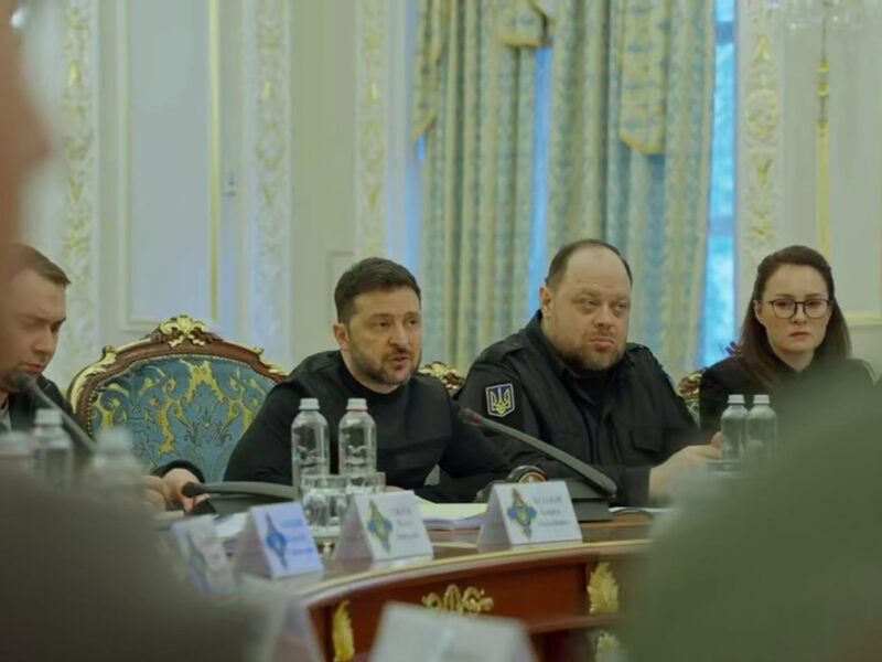 Зеленський розкритикував Київ на засіданні РНБО