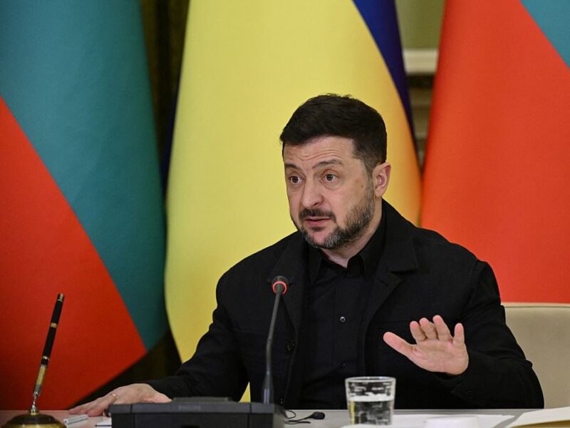 Зеленський: Трамп бачить лиш один шлях до миру