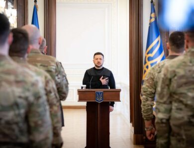 Зеленський відзначив нагородами воїнів СБУ