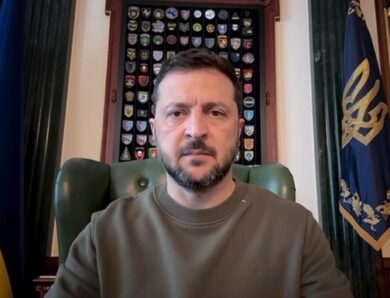 Зеленський зробив заяву щодо посилення фронту