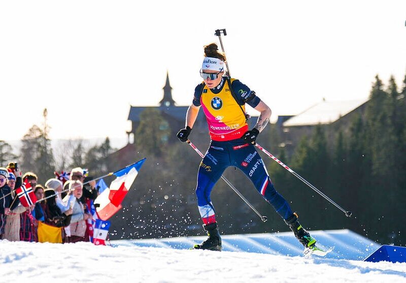 Жанмонно стала володаркою Великого кришталевого глобуса