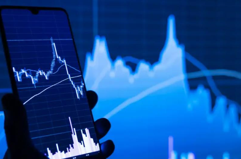 Зростання ВВП України торік стало найменшим за останні три роки