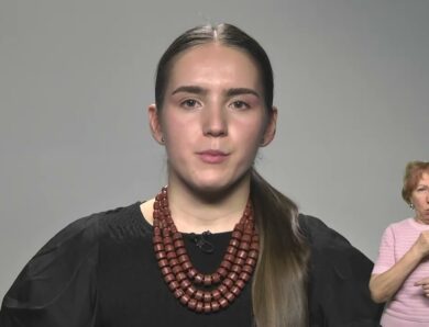 Як оцінюють іспитову роботу на рівень володіння державною мовою для виконання службових обов’язків