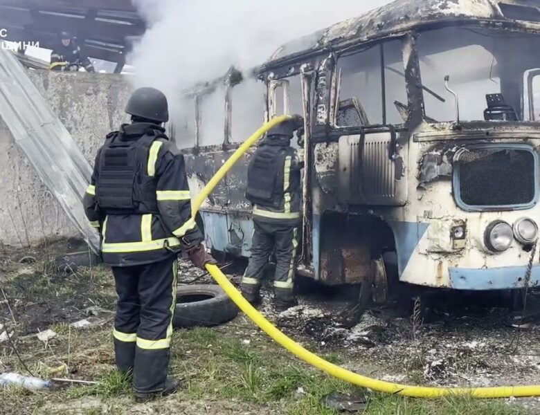 рф знову атакувала Сумщину: співробітники ДСНС працювали на місцях влучань