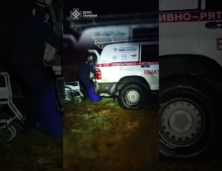 Вивезли з-під обстрілів: порятунок 3 жінки на Сумщині