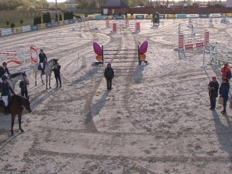 26.04 / Етап Кубку України з подолання перешкод. Всеукраїнські змагання з кінного спорту