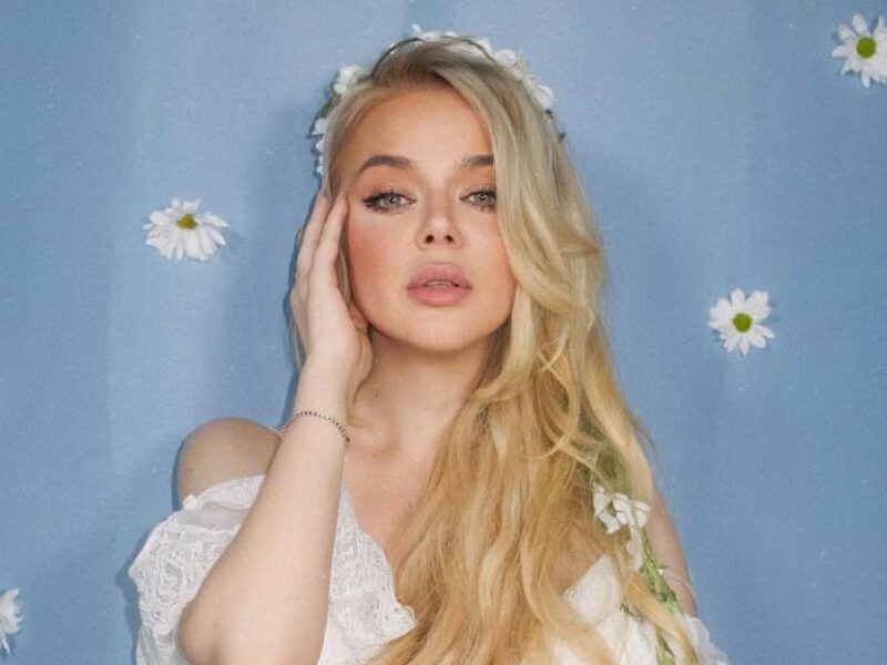 Аліна Гросу вперше стала мамою