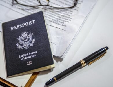 Американці по всьому світу масового відмовляються від громадянства – ЗМІ