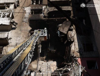 Атака на Дніпро: кількість поранених зросла до десяти, двоє загиблих