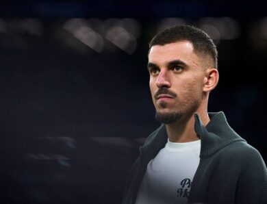 Аякс має намір запросити центрбека Реала